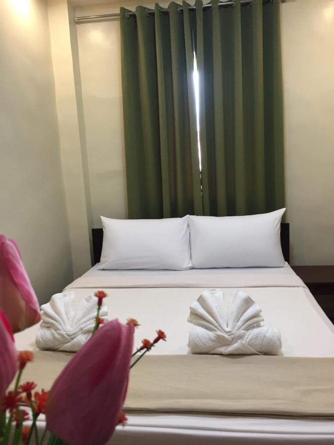 Elliannah Pines Hotel Baguio City Buitenkant foto